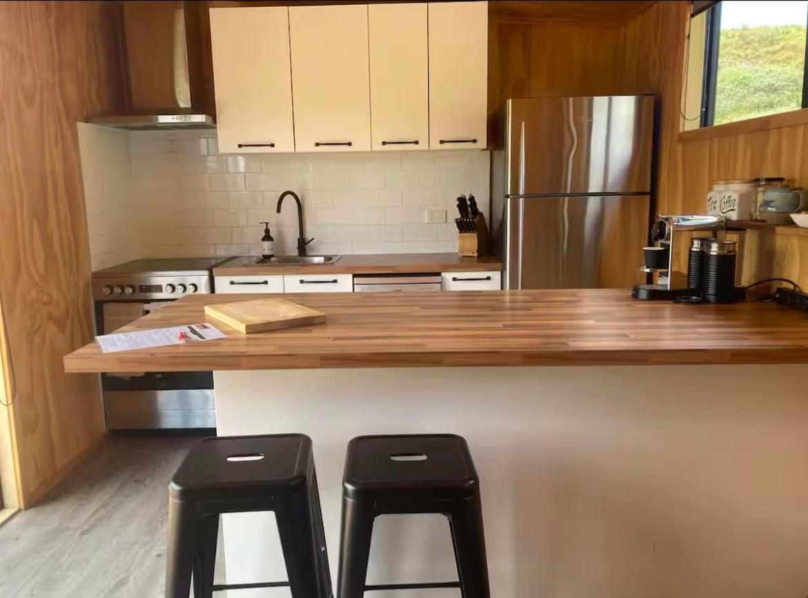 Taneatua White Pine Bush Cabins מראה חיצוני תמונה
