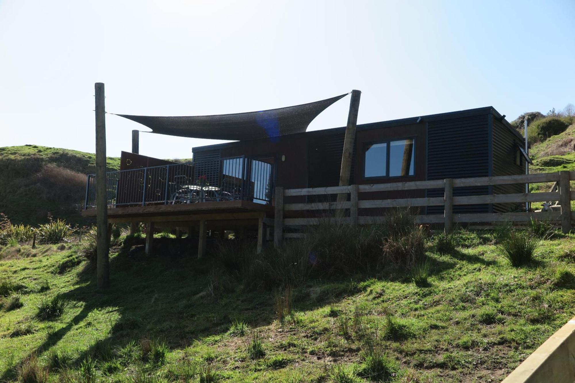 Taneatua White Pine Bush Cabins מראה חיצוני תמונה